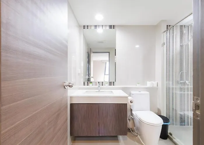 Asoke Bts Gympool Netflix 40sq 1living1bed Bathtub Lejlighed *