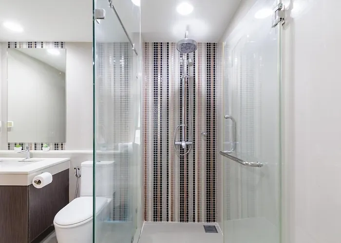 Asoke Bts Gympool Netflix 40sq 1living1bed Bathtub Lejlighed *