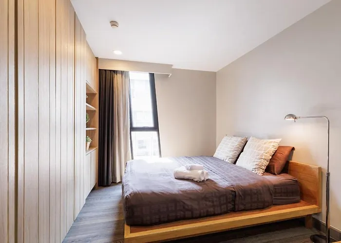Asoke Bts Gympool Netflix 40sq 1living1bed Bathtub *