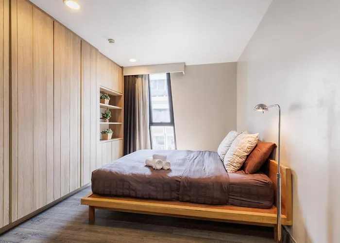 Asoke Bts Gympool Netflix 40sq 1living1bed Bathtub Bangkok