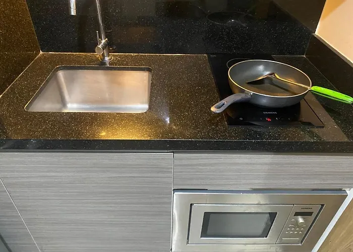 Asoke Bts Gympool Netflix 40sq 1living1bed Bathtub Lejlighed *